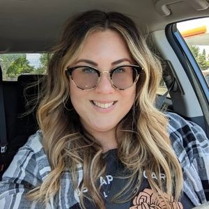 Meet your Posher, Nichole